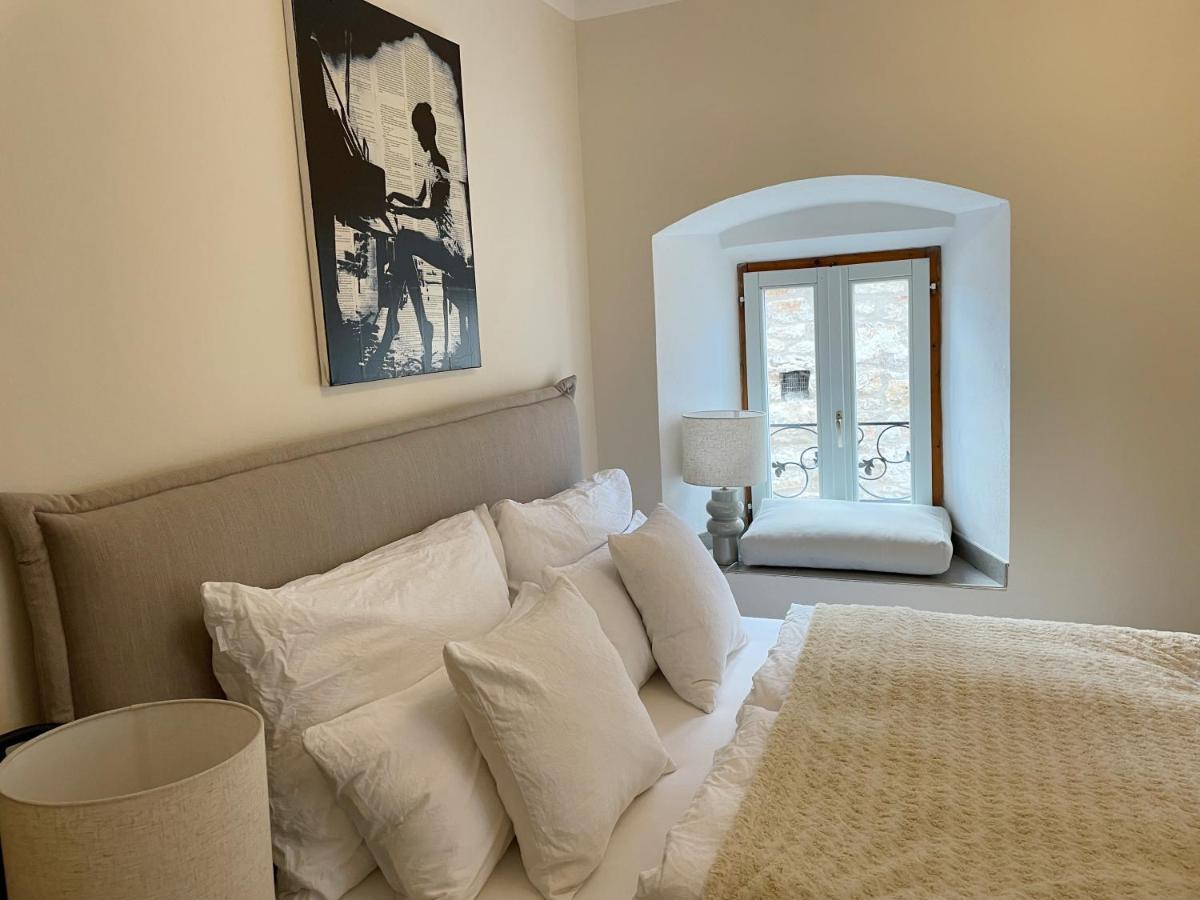 Fredys Apartments Stari Grad  Exteriér fotografie
